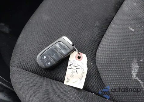 2018 Jeep Renegade Sport 4X4 из США, поврежденный, VIN ZACCJBAB2JPJ71203